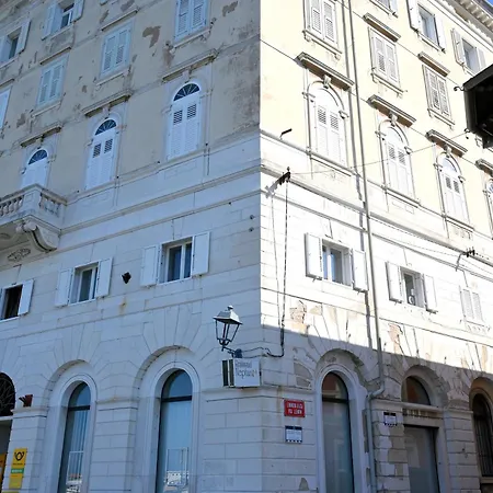 Casa Lumina - New 2025