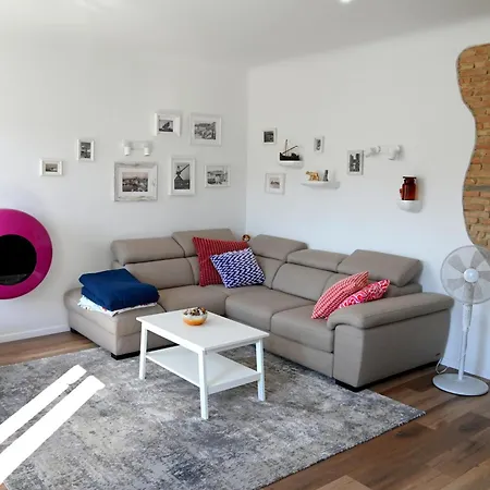 Casa Lumina - New 2025 Apartment *