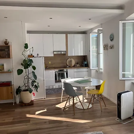 Casa Lumina - New 2025