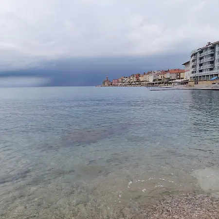 Lumina Appartement Piran