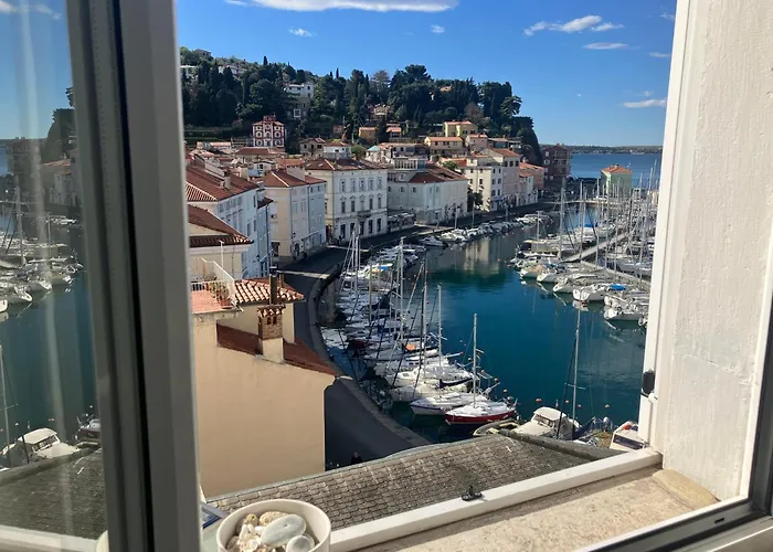 アパート Casa Lumina Palazzo