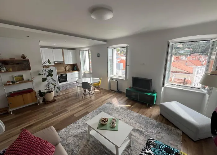 アパート Casa Lumina Palazzo